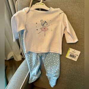 NWT Little Me pajama set with matching hat 3 months